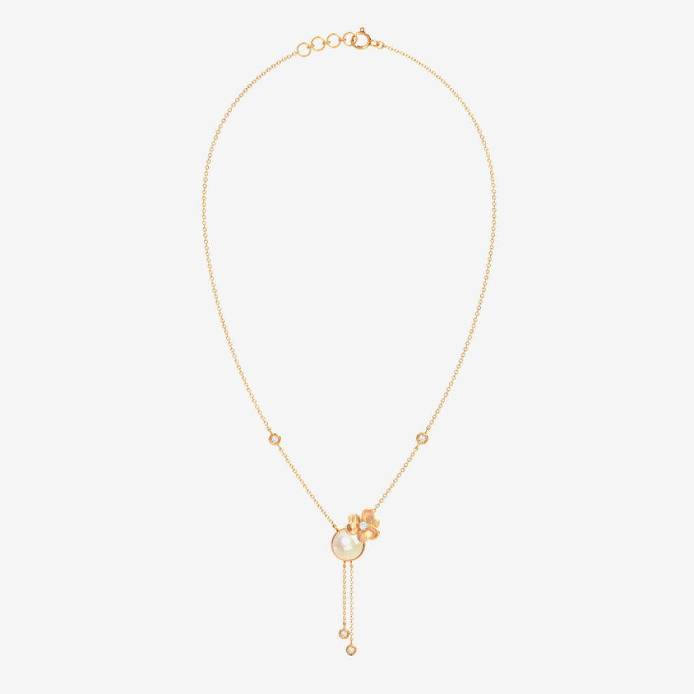 Gold Dangling Pendant With Chain